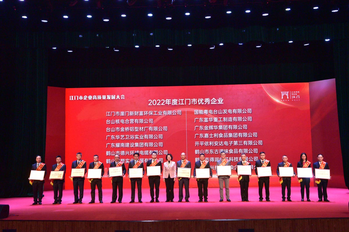 770e18ca09439a3e619b0793a577696(1) 770e18ca09439a3e619b0793a577696(1)