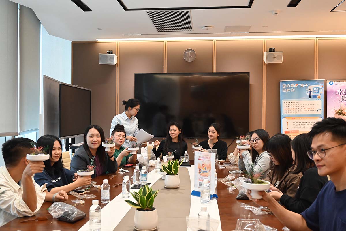 活動回顧 | 金輝華集團組織開展“健康護航”、“藝術療愈”主題活動！